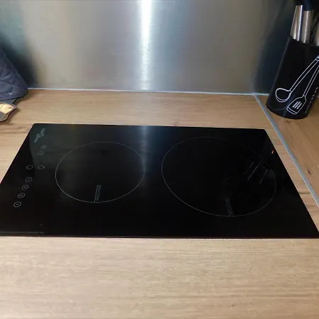 Appartement Climatisé 4 Couchages à 600m Du Centre Thermal